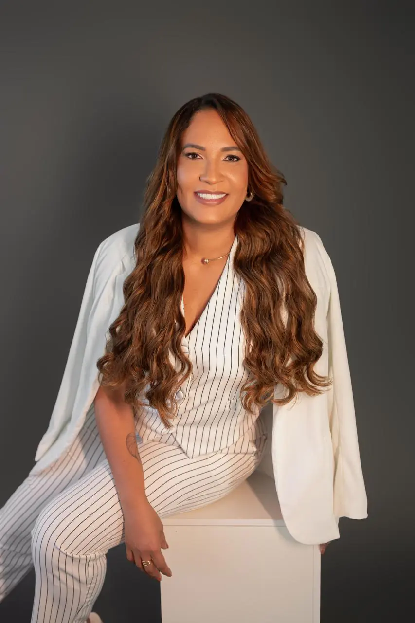 Priscila Souza Mega hair em Salvador